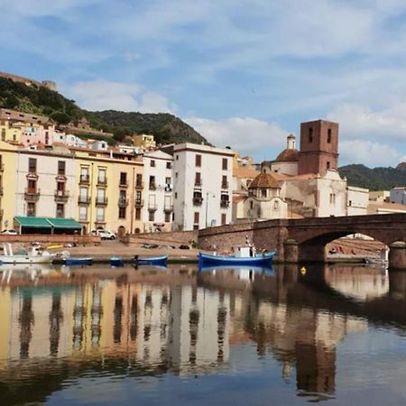 Da Agnese Holiday Home In Bosa Sardegna! المظهر الخارجي الصورة