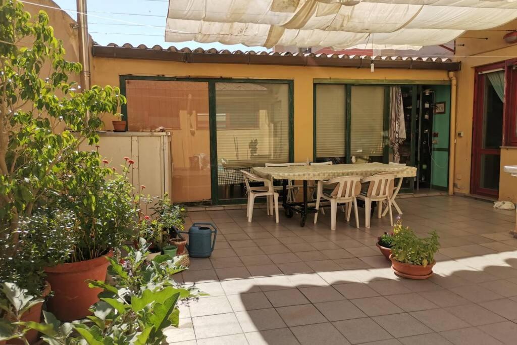 Da Agnese Holiday Home In Bosa Sardegna! المظهر الخارجي الصورة